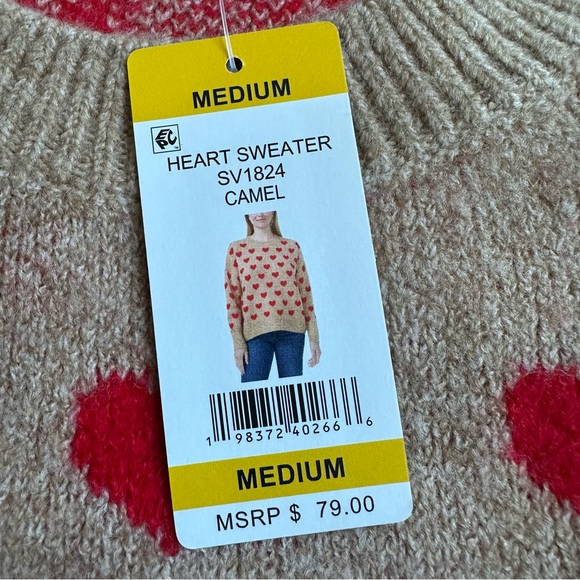 Vince Camuto Women Camel Tan Red Luxe Valentine Heart Sweater Size Medium NWT - Picture 5 of 6